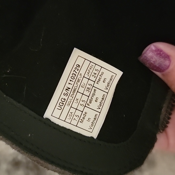 UGG suede knee high boots Size 7.5 - Picture 6 of 16